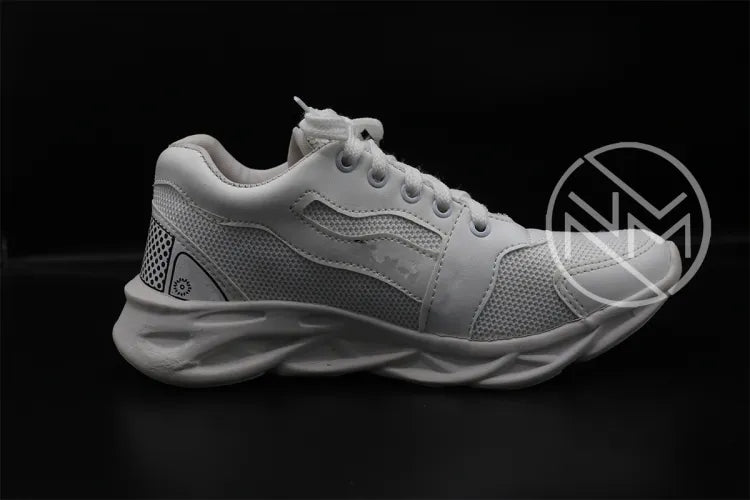 Latest and Stylish Mesh Material sneaker shoes